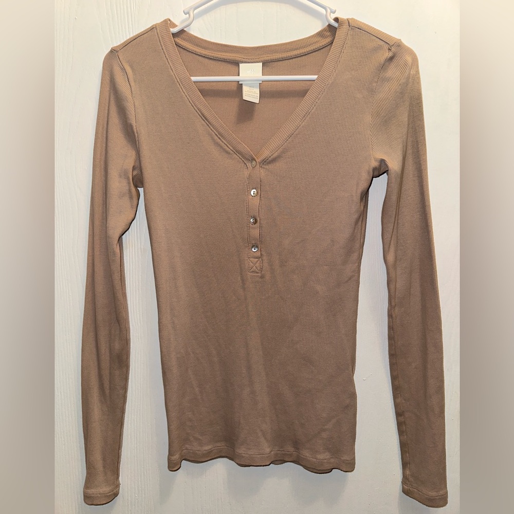 H&M Long Sleeve Button Top